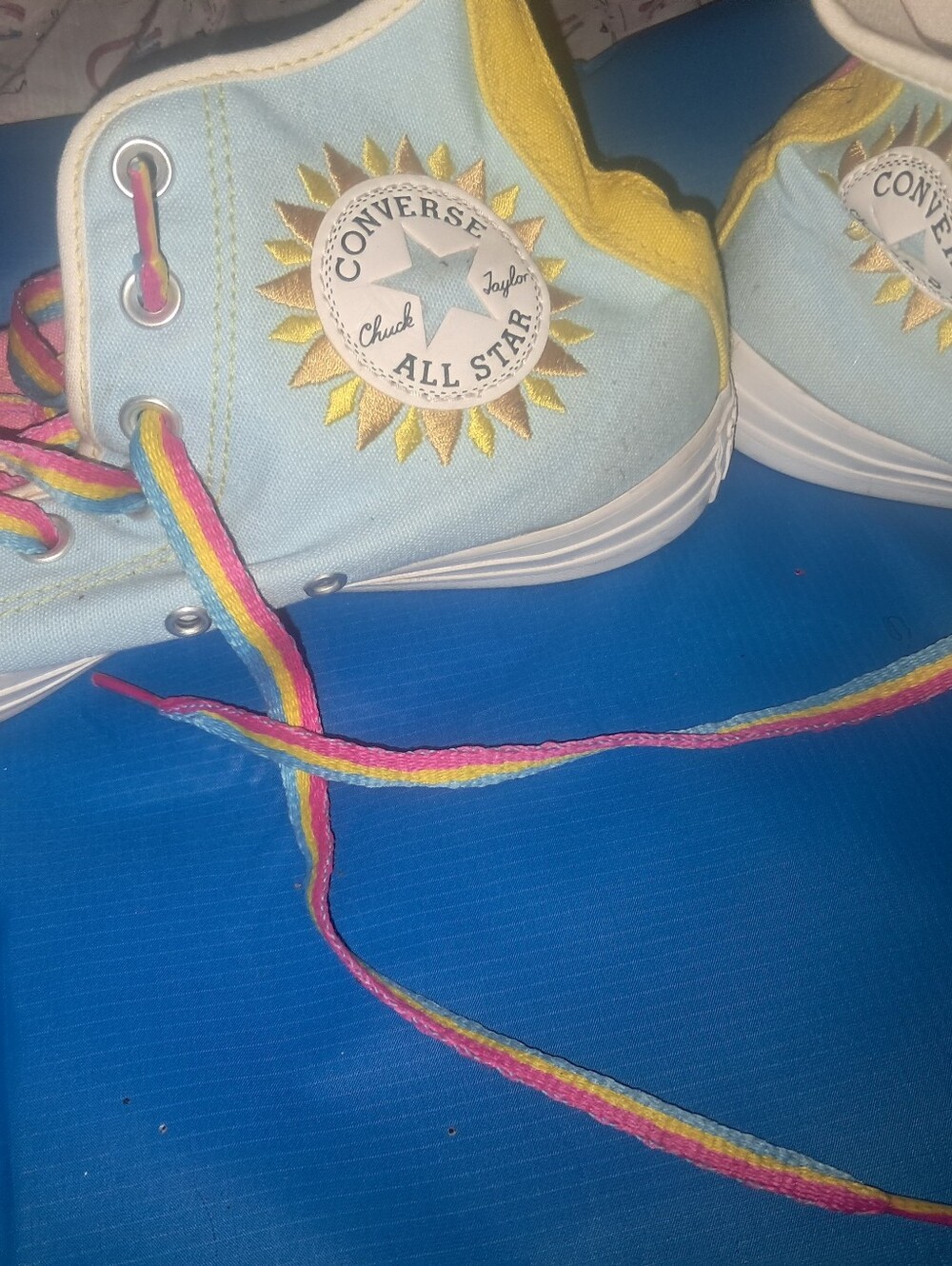 Converse Pansexual Pride Rainbow high tops Limited Edition